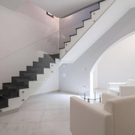 Hh Selection Emiro Villa Lascari Exteriör bild