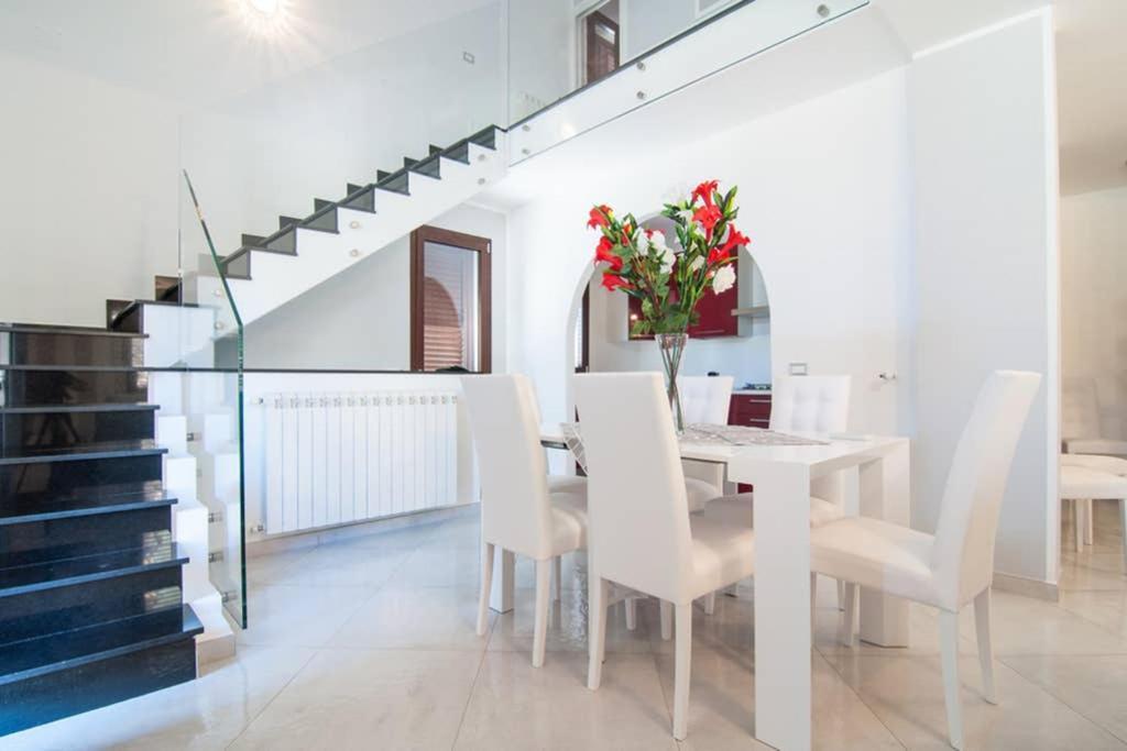 Hh Selection Emiro Villa Lascari Exteriör bild