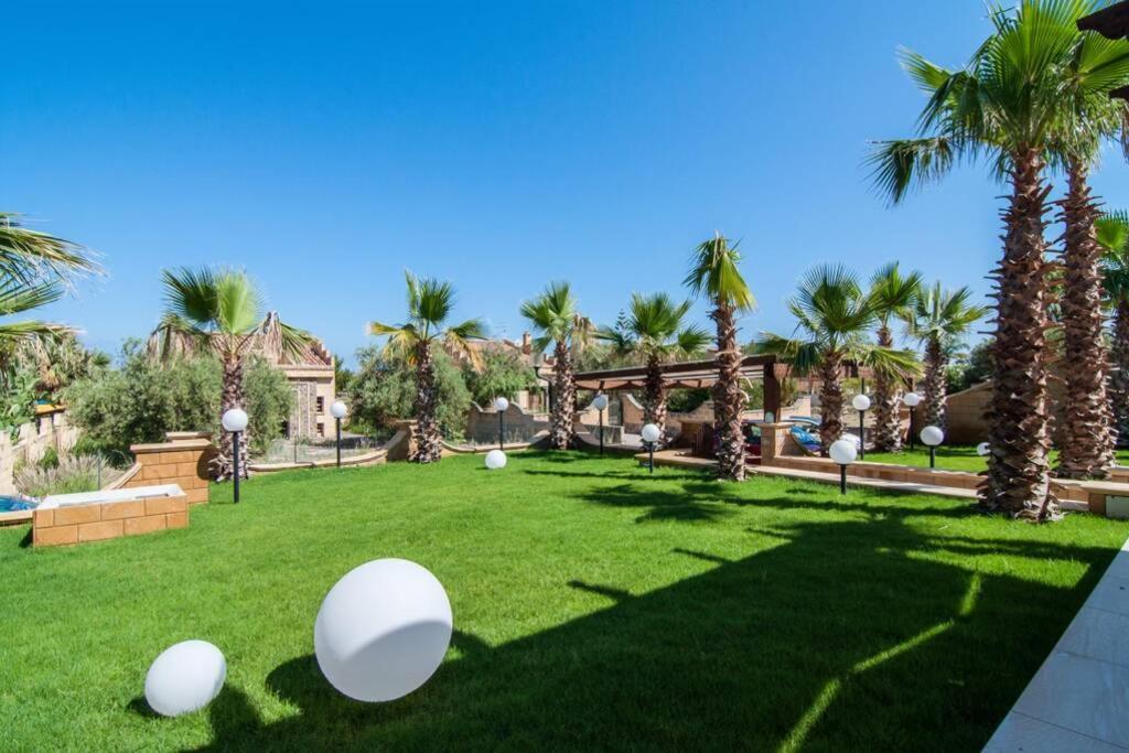 Hh Selection Emiro Villa Lascari Exteriör bild