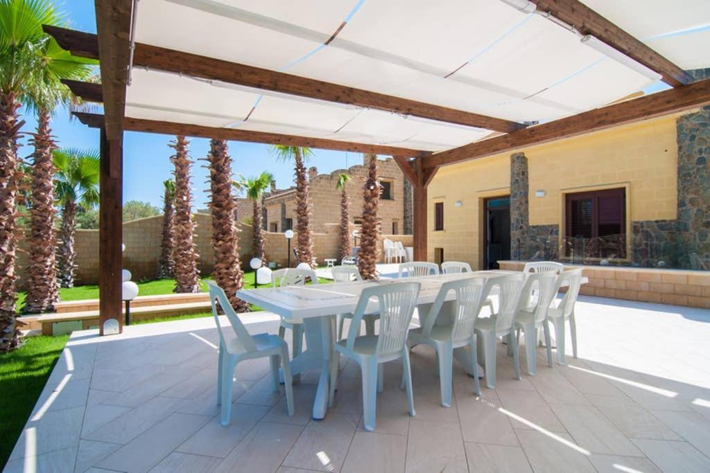 Hh Selection Emiro Villa Lascari Exteriör bild